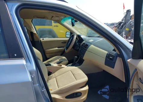 2004 BMW X3 2.5I from USA, damaged, VIN WBXPA73484WC41039